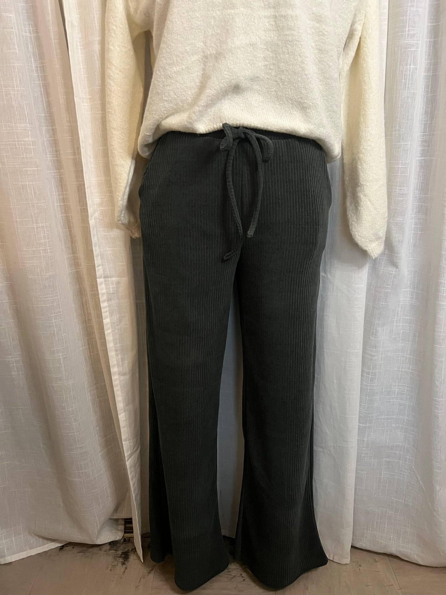 Pantalon fluide Lydie-The Phénix Styles