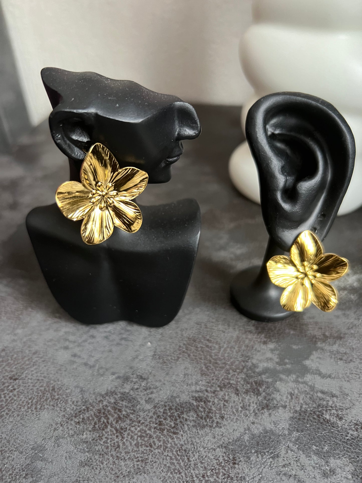Boucle d’oreille FLEURINE-Gold-The Phénix Styles