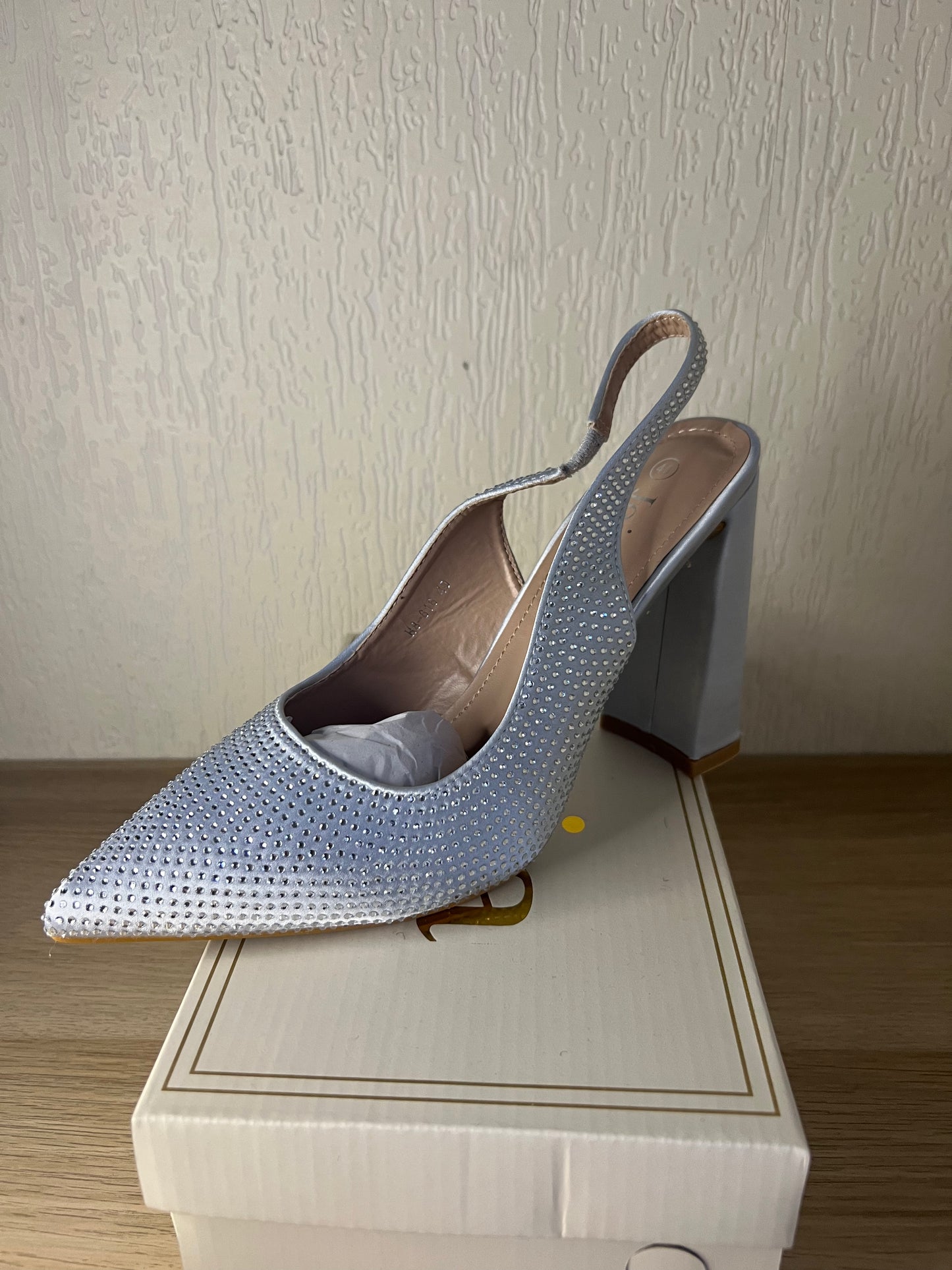 Talon satiné Karima-The Phénix Styles