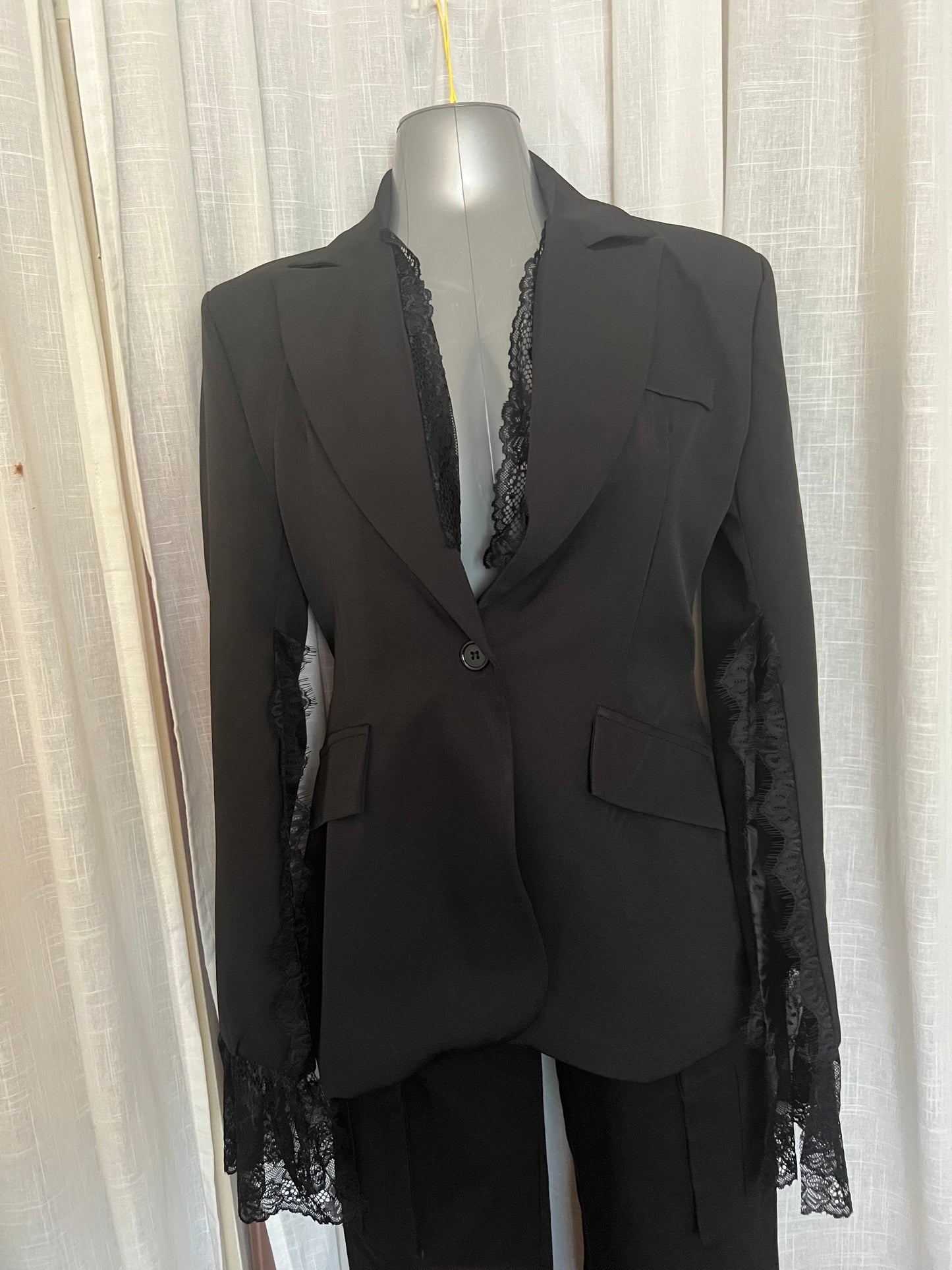 Blazer dentelle Cléa-The Phénix Styles