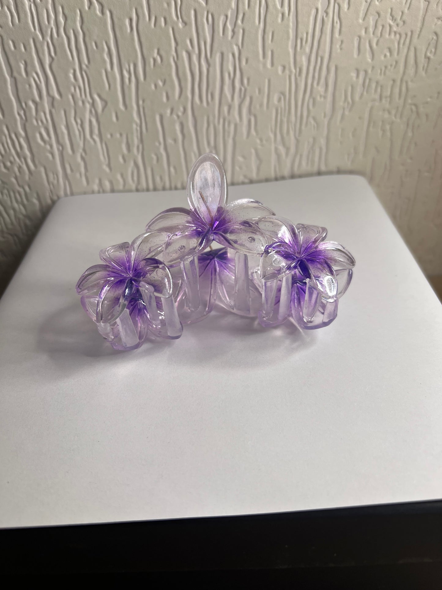 Pince à cheveux fleur transparente-The Phénix Styles
