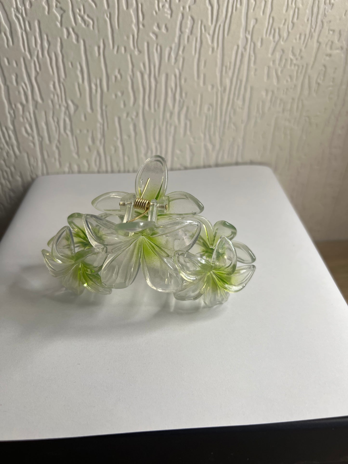 Pince à cheveux fleur transparente-The Phénix Styles