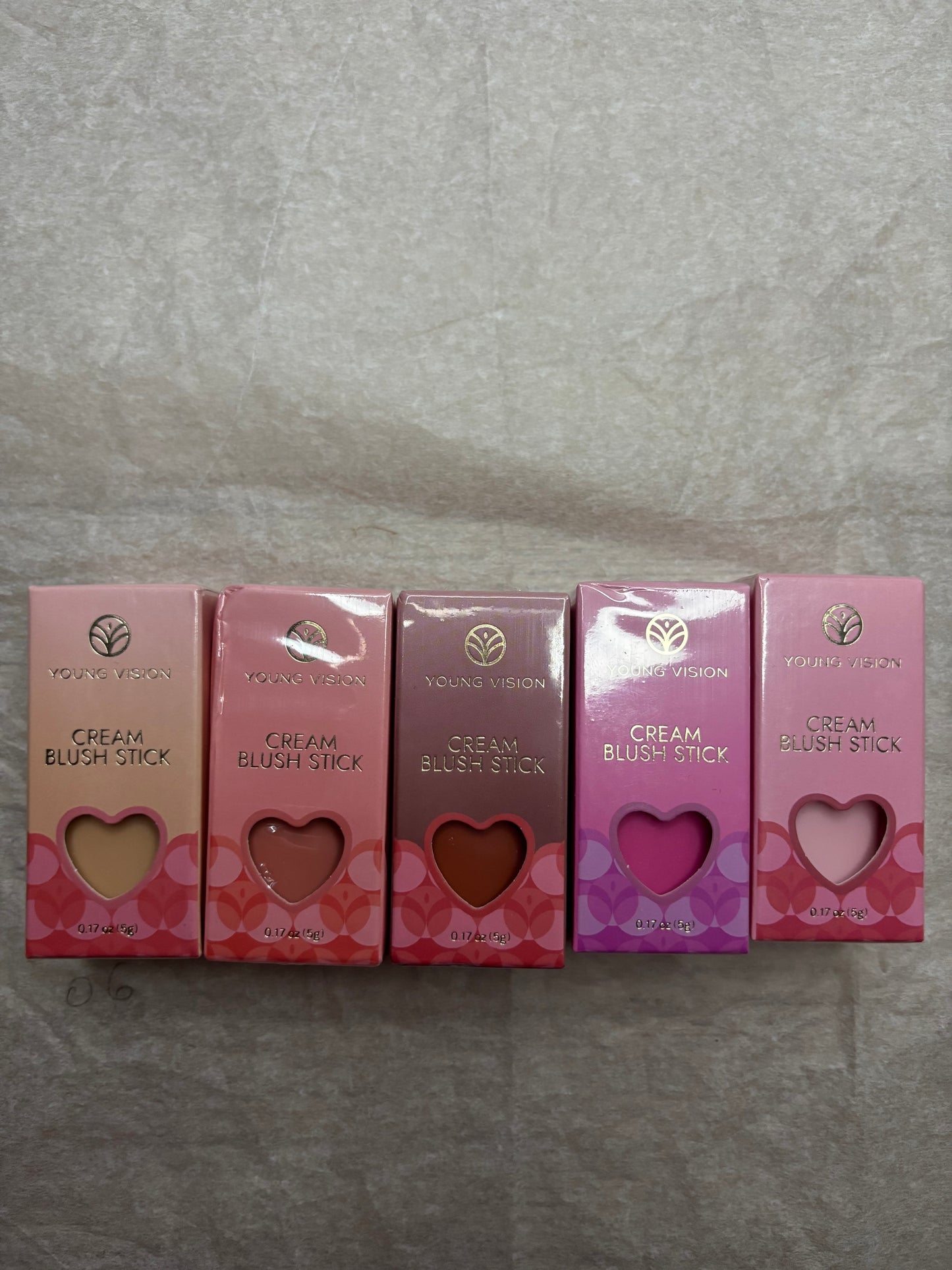 Bâton de Blush stick Cœur -Young Vision-The Phénix Styles