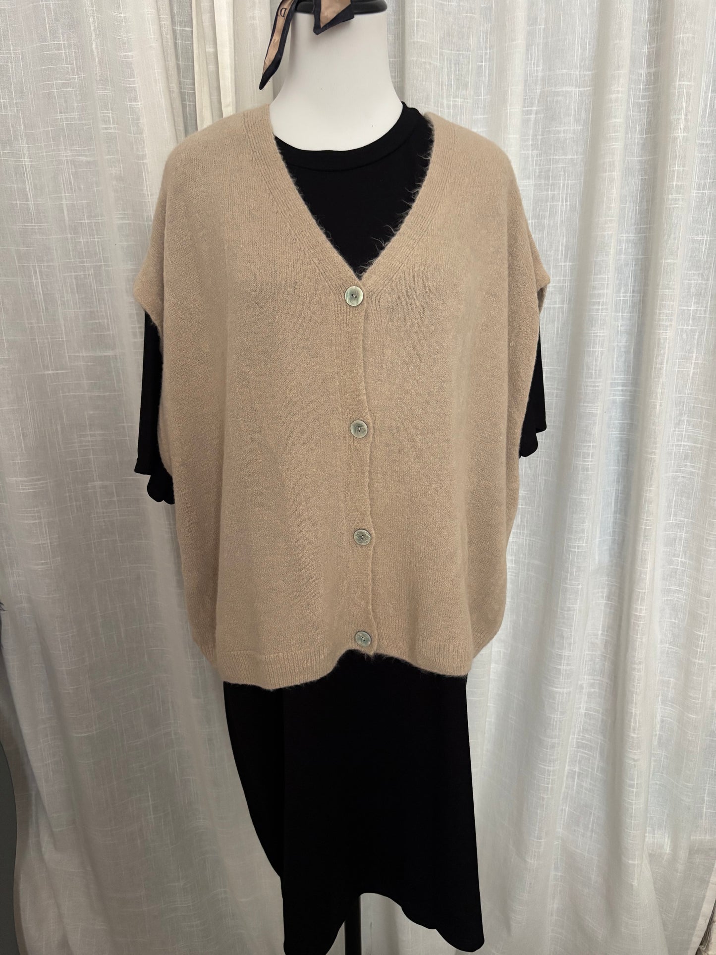 Cardigan sans manche oversize LINA-The Phénix Styles
