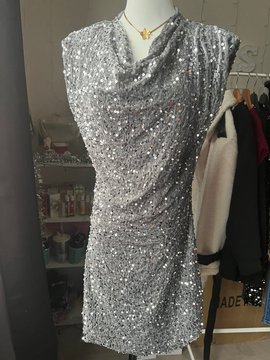 Robe courte de soirée à sequin ÉMELINE-The Phénix Styles