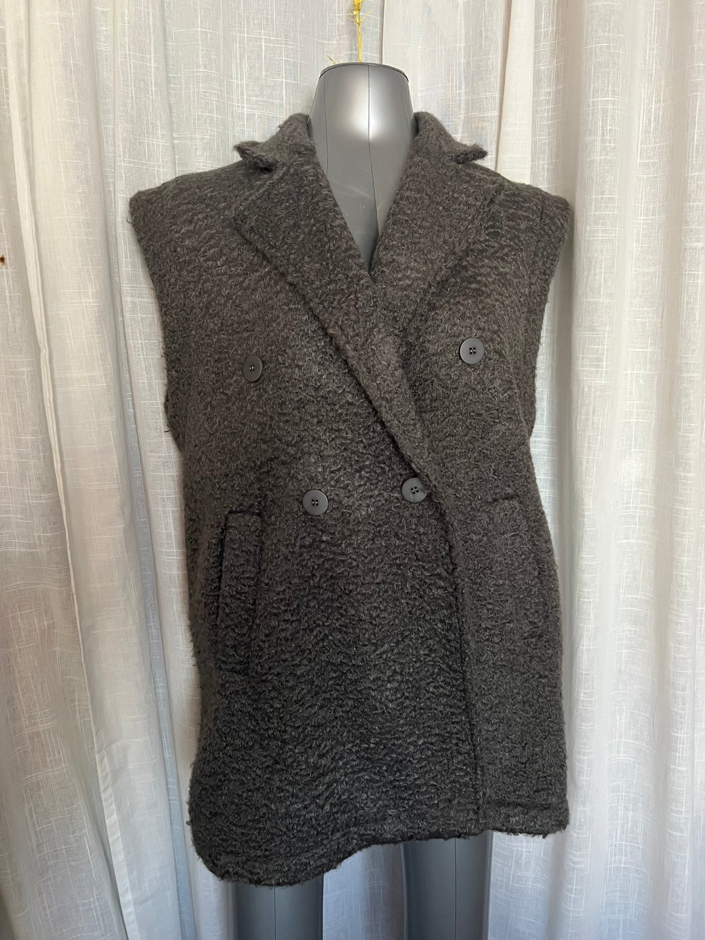 Veste blazer sans manche moumoute Sophie- The Phénix Styles