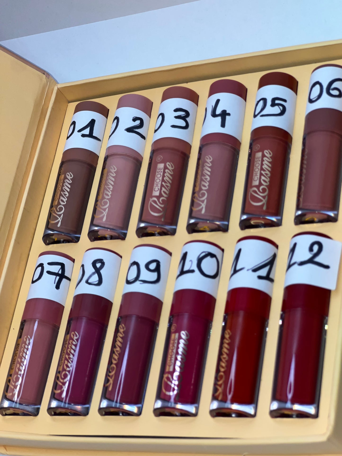 Rouge à lèvres liquide brillant mat