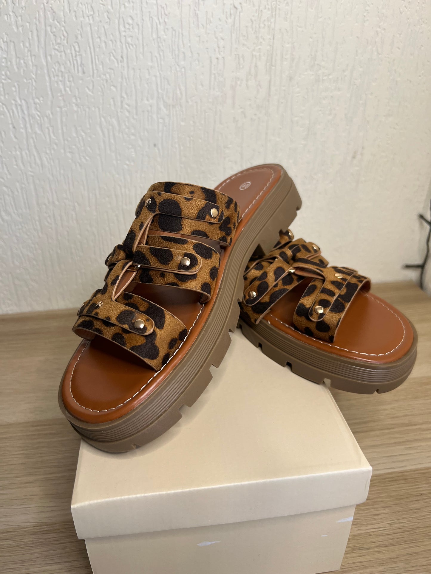 Sandales Léopard 🐆 Céline-The Phénix Styles