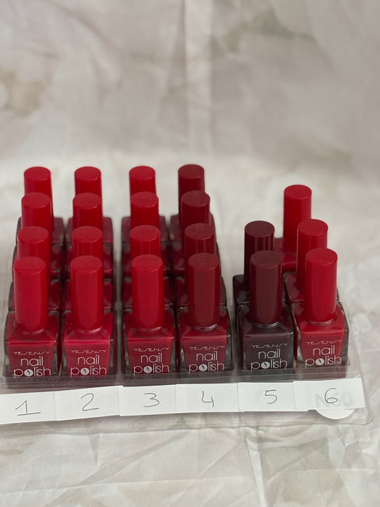 Vernis à ongles tons de rouge-Nail Polish💅🏾-The Phénix Styles